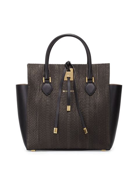 michael kors novus novelty tasche for sale|Michael Kors leather tote.